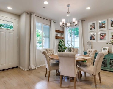 1423 Shearwater St - Photo Thumbnail 12