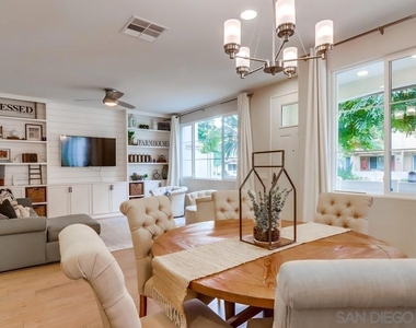 1423 Shearwater St - Photo Thumbnail 5