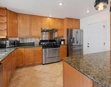 3625 Kingsley St - Photo Thumbnail 14