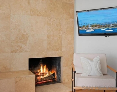 3625 Kingsley St - Photo Thumbnail 7