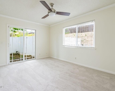 6894 Auburn Circle - Photo Thumbnail 17