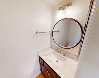 336 Green Moor Place - Photo Thumbnail 4