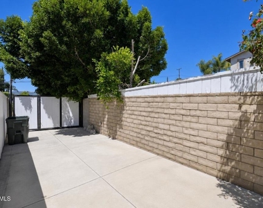 526 Houston Drive - Photo Thumbnail 33