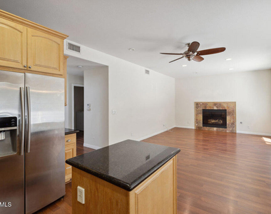 526 Houston Drive - Photo Thumbnail 11