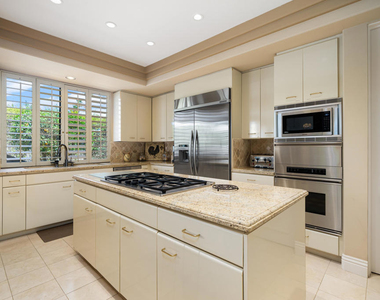 45640 Rancho Palmeras Drive - Photo Thumbnail 13