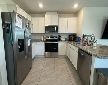 12251 Nettuno Way - Photo Thumbnail 7