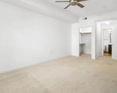 1333 Powell Street - Photo Thumbnail 53