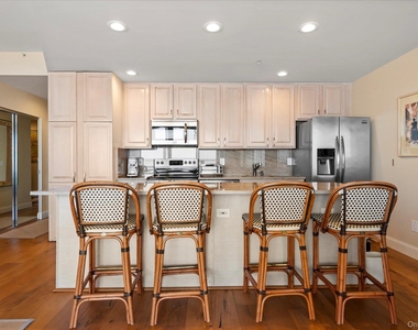 260 Dune Road - Photo Thumbnail 9