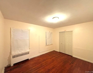 238-23 148th Drive - Photo Thumbnail 7