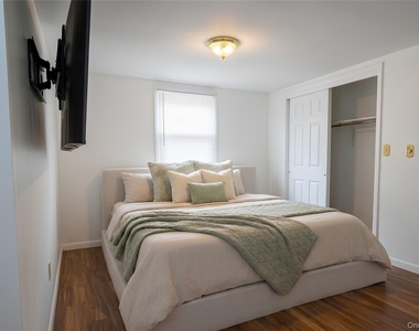 13 Cedarwood Drive - Photo Thumbnail 6