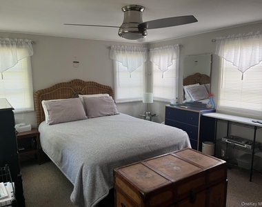 525 Riverleigh Avenue - Photo Thumbnail 7