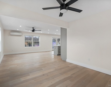 125 New Hamburg Road - Photo Thumbnail 11