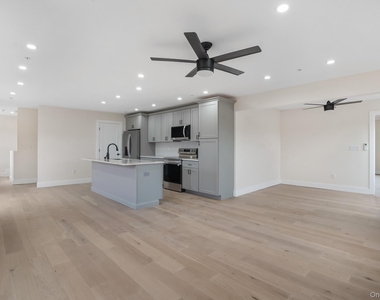 125 New Hamburg Road - Photo Thumbnail 8