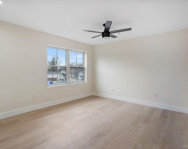 125 New Hamburg Road - Photo Thumbnail 18