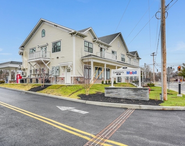 125 New Hamburg Road - Photo Thumbnail 1