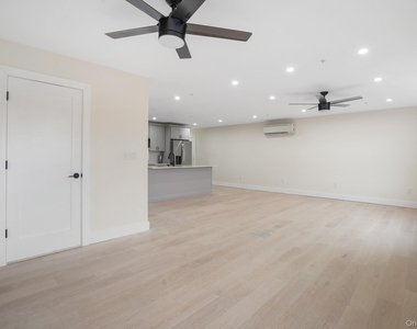 125 New Hamburg Road - Photo Thumbnail 11