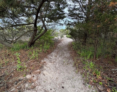 224 Centre Island Road - Photo Thumbnail 16