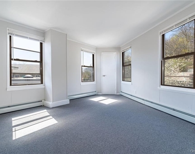120 Grand Street - Photo Thumbnail 5