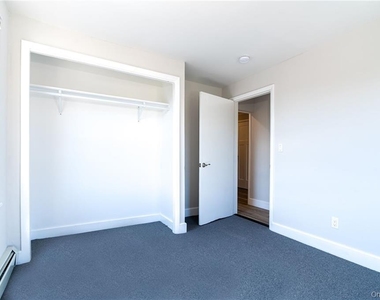 120 Grand Street - Photo Thumbnail 13