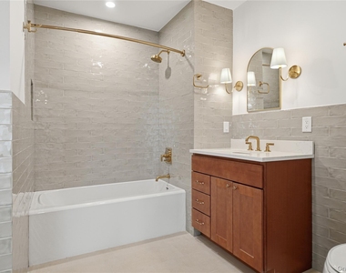 25 South Riverside Avenue - Photo Thumbnail 11