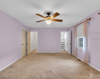 31 Fair Acres Court - Photo Thumbnail 18