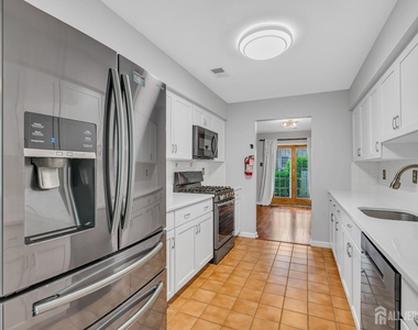31 Fair Acres Court - Photo Thumbnail 6
