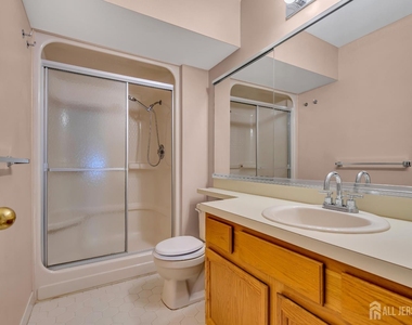 31 Fair Acres Court - Photo Thumbnail 17