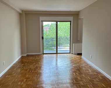 123 S Adelaide Avenue - Photo Thumbnail 1