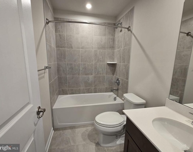 4928 Dunhaven Drive - Photo Thumbnail 34