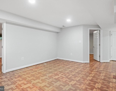 13719 Laurianne Terrace - Photo Thumbnail 6