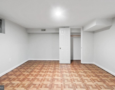 13719 Laurianne Terrace - Photo Thumbnail 8