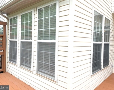 2540 Banshire Drive - Photo Thumbnail 22