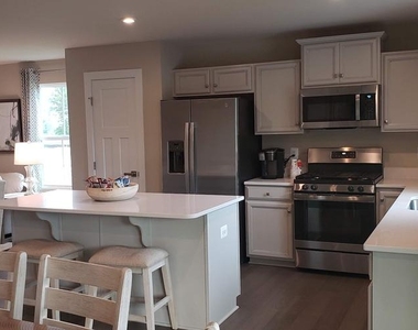 116 Buena Vista Drive - Photo Thumbnail 6