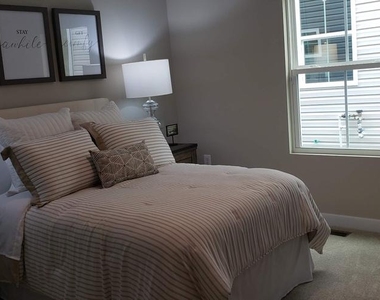 116 Buena Vista Drive - Photo Thumbnail 8
