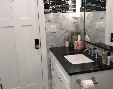 1101 S Arlington Ridge Road S - Photo Thumbnail 75