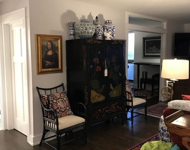 1101 S Arlington Ridge Road S - Photo Thumbnail 63