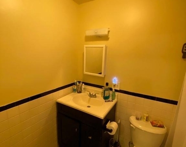 443 Fairmount Avenue - Photo Thumbnail 9