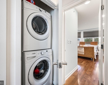 1014 S Bouvier Street - Photo Thumbnail 14