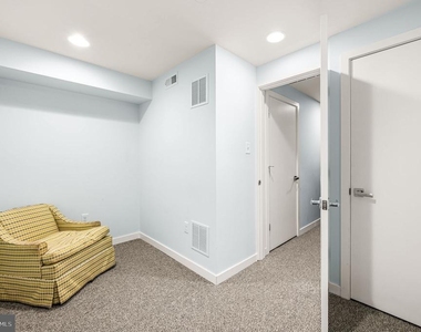 1014 S Bouvier Street - Photo Thumbnail 26
