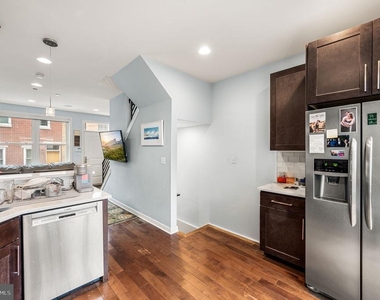 1014 S Bouvier Street - Photo Thumbnail 7