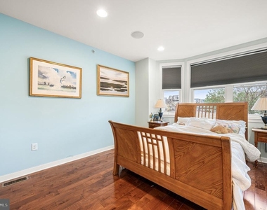 1014 S Bouvier Street - Photo Thumbnail 10