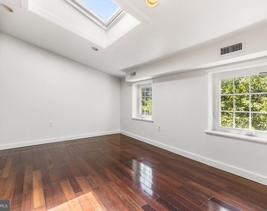 9 Bristow Place - Photo Thumbnail 17