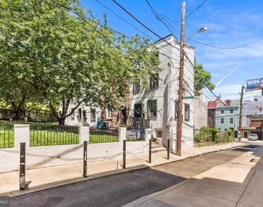 9 Bristow Place - Photo Thumbnail 25