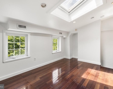 9 Bristow Place - Photo Thumbnail 18