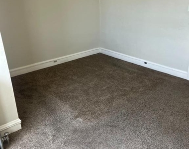 7147 Radbourne Road - Photo Thumbnail 7
