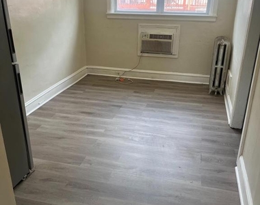 7147 Radbourne Road - Photo Thumbnail 3