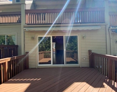 326 Brigade Court - Photo Thumbnail 12
