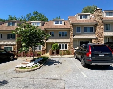 326 Brigade Court - Photo Thumbnail 1
