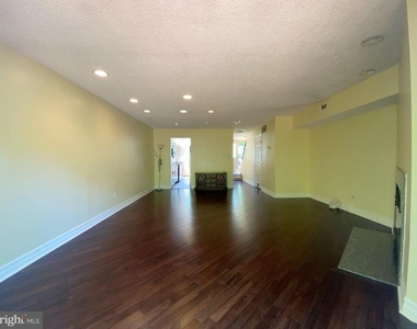 326 Brigade Court - Photo Thumbnail 13