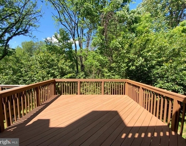 326 Brigade Court - Photo Thumbnail 9